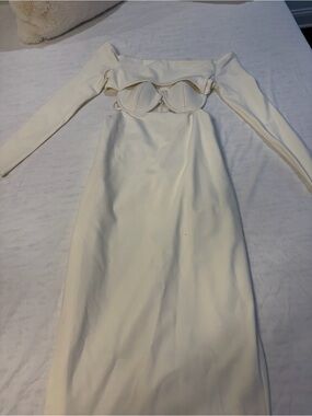 ASOS Cream Long Sleeve Off-Shoulder Bodycon Dress